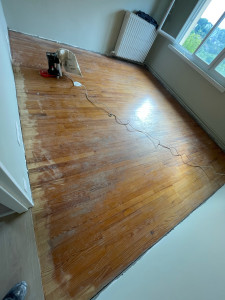 Photo de galerie - Ponçage Parket avant