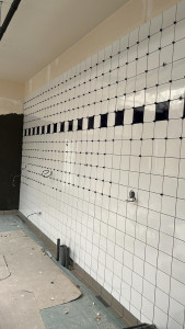 Photo de galerie - Pose de carrelage .