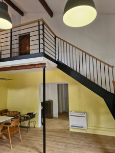 Photo de galerie - Réalisation des murs et plafonds. 
Pose d’un escalier. 