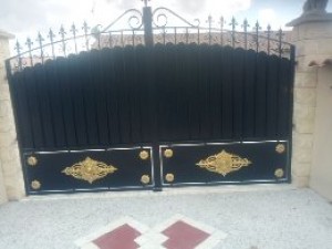 Photo de galerie - Portail / Barrières 