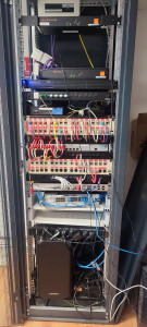 Photo de galerie - Reprise a 0 d'une baie informatique.