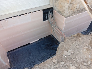 Photo de galerie - Isolation thermique des soubassement pour limiter les déperditions de chaleur et protéger les fondations
