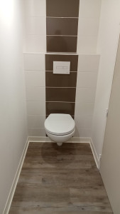 Photo de galerie - Installation toilettes suspendu logement neuf
