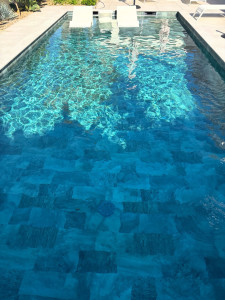 Photo de galerie - Piscine entretenue 