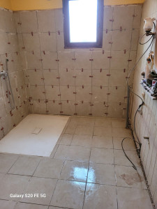 Photo de galerie - Renovation en cours d'une salle de bain