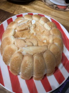 Photo de galerie - Fabrication d’un gâteau pour le goûter 