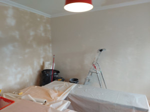 Photo de galerie - Remise en état des murs suite à un dégât des eaux