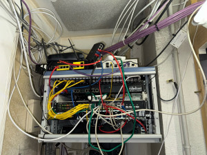 Photo de galerie - Maintenance de baie informatique 