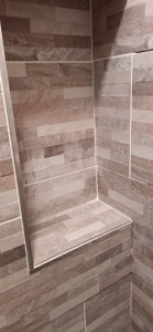 Photo de galerie - Carrelage douche italienne avec
 niches