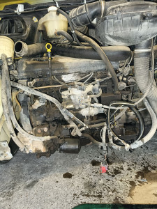 Photo de galerie - Distribution + Nettoyage Moteur