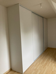 Photo de galerie - Aménagement d un dressing sur mesure 