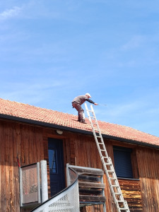 Photo de galerie - Chantier de traitement anti mousse 
