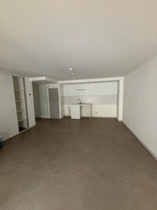 Photo de galerie - Photo avant pose cuisine et montage de meuble 