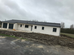 Photo de galerie - Maison enduit couleur blanc de la côte gratter fin 