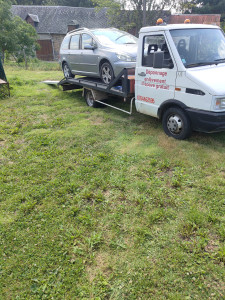 Photo de galerie - Dépannage,transport, enlèvement d'épave ,rachat de certains véhicules 
n'hésitez pas à me contacter 