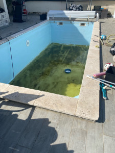 Photo de galerie - Entretien piscine