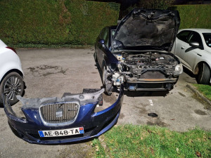 Photo de galerie - Changement du phare avant gauche