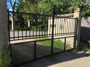 Photo de galerie - Confection et pose portail 