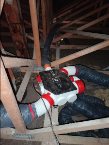 Photo de galerie - Pose de VMC dans des combles