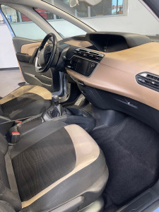 Photo de galerie - Nettoyage intérieur 