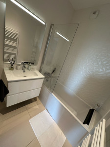 Photo de galerie - Ménage & entretien complet / Salle de bain 