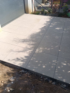 Photo de galerie - Terrasse Dalle céramique sur plots 