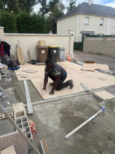Photo de galerie - SPEED PARISIENNE est une entreprise spécialisée dans la réalisation de dalles en béton, le coulage de béton, les fondations et les travaux de maçonnerie. Nous garantissons un travail soigné, solide et de qualité, du début à la fin du chantier. 