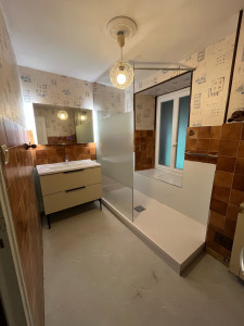 Photo de galerie - On adapt’ rénovation de salle de bain pour PMR