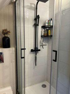 Photo de galerie - Salle de bain et toilette