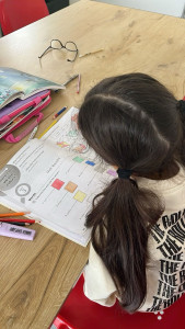 Photo de galerie - Babysitting et/ou aide au devoirs 