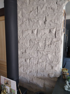 Photo de galerie - Pose parement, imitation pierre 