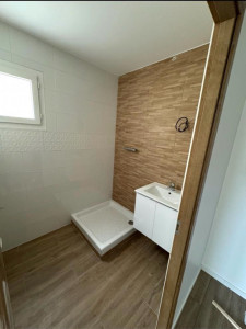 Photo de galerie - Salle de bain complète 