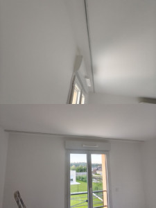Photo de galerie - Rail de rideaux au plafond
