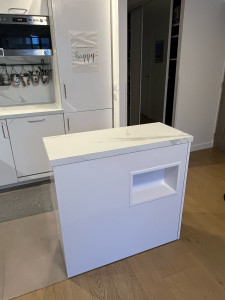 Photo de galerie - Réalisation d un îlot avec une niche encastrée 