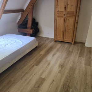 Photo de galerie - Pose parquet pvc clipsable maison 95m2