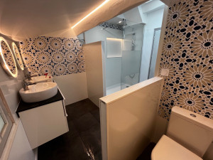 Photo de galerie - Rénovation totale d’une salle de bain 