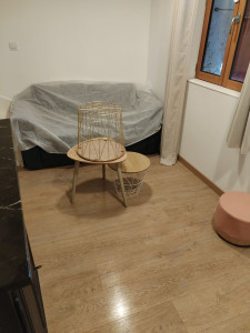 Photo de galerie - Propreté et protection assurée pour vos canapés. 