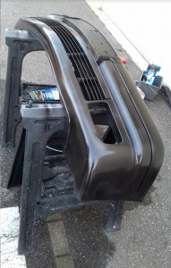 Photo de galerie - Nous effectuons la peinture sur vos par choc lorsque vous les remplacer où autre