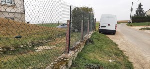 Photo de galerie - Pose de nouvelles clôture Grillagée  1.50m