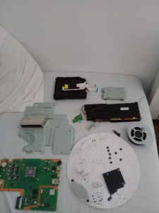 Photo de galerie - Changement de pâte thermique sur PS4 