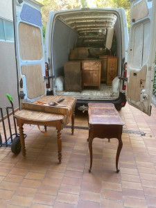 Photo de galerie - Transport de meubles anciens 