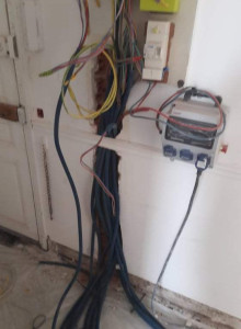Photo de galerie - Rénovation totale mise aux normes électriques 