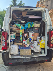 Photo de galerie - Débarrassage et mise en déchèterie d'encombrants.