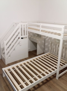 Photo de galerie - Montage lit cabane Rokhaya 