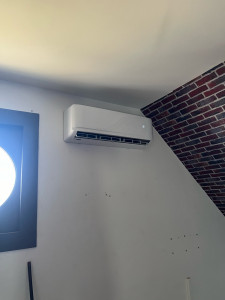 Photo de galerie - Pose unité intérieur 