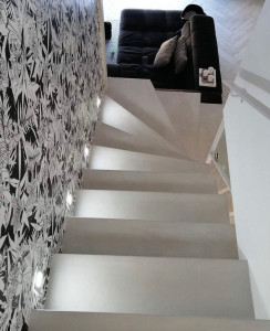 Photo de galerie - Escaliers d'intérieur en béton ciré 