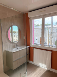 Photo de galerie - Salle de bain avec douche à l’italienne