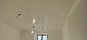 Photo de galerie - Ratissage plafond murs 