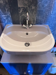 Photo de galerie - Remplacement lavabo avec robinet 