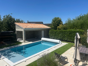 Photo de galerie - Projet d’une piscine 8x4, terrasse, et local technique 